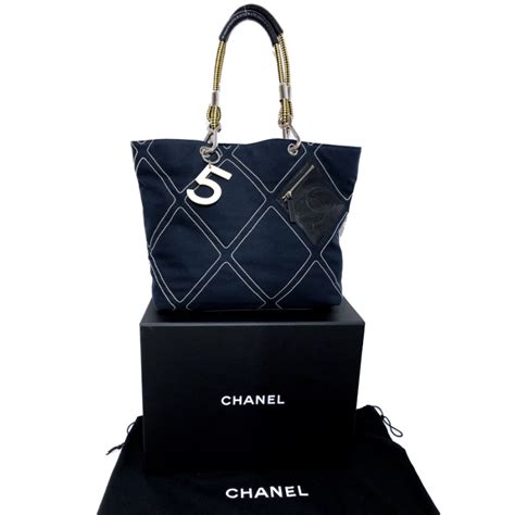 chanel shoppimh tela|Chanel website.